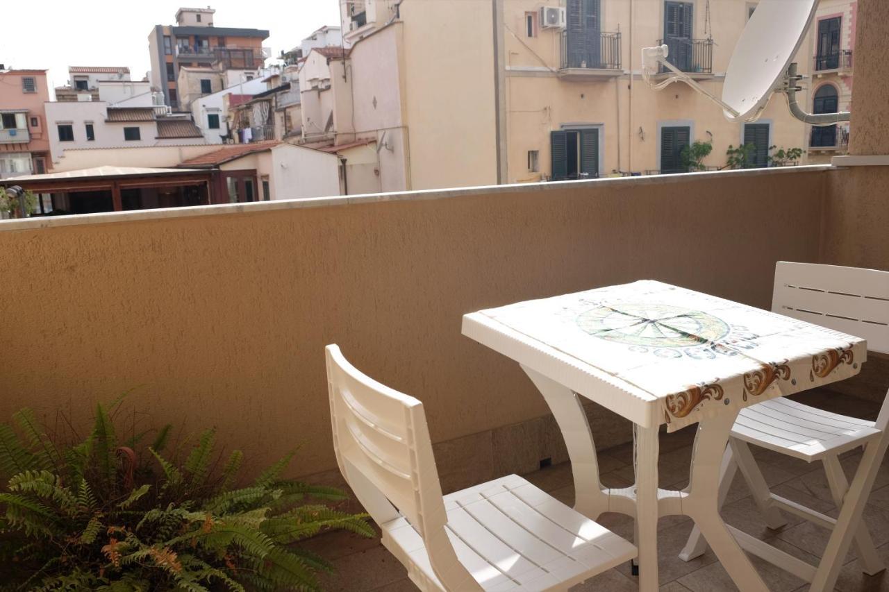 Palermo Old Style - Boutique Apartment With Terrace In Center City Exterior foto